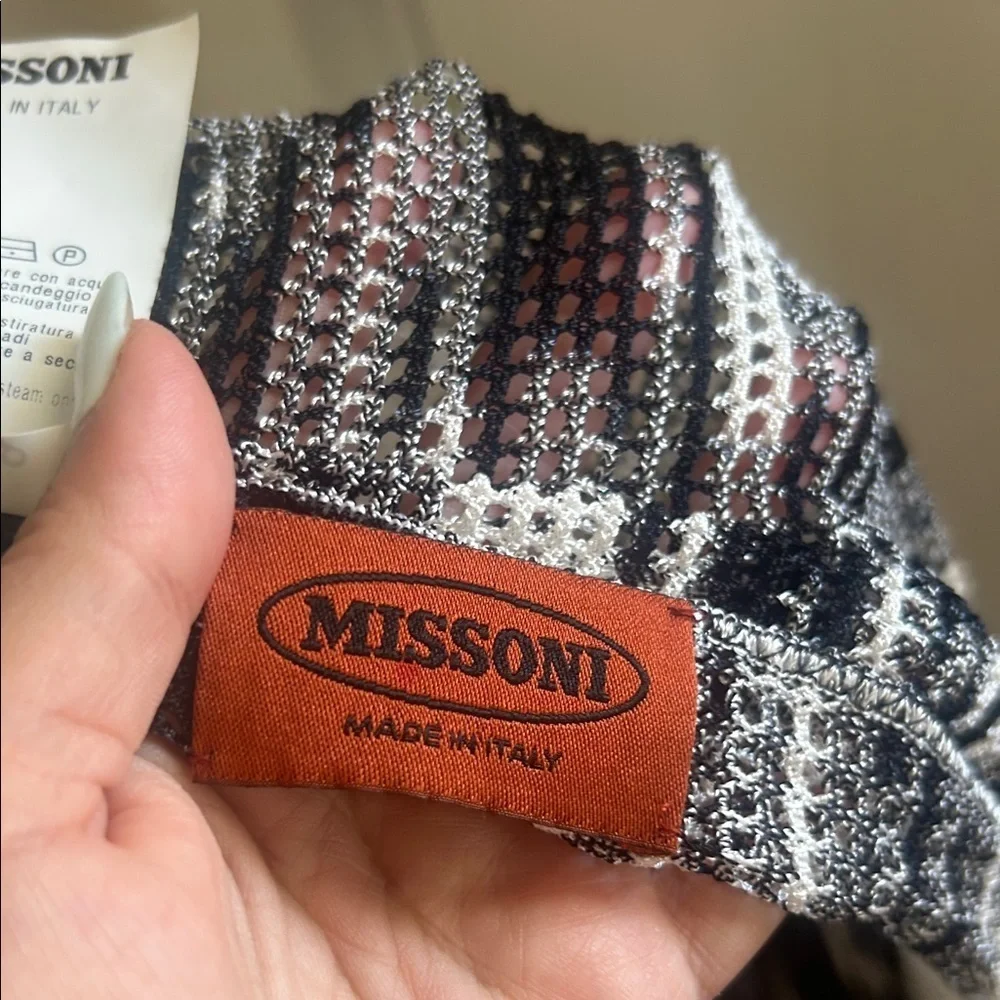 MISSONI RARE Vintage Viscose Black and White Fringe Long Scarf